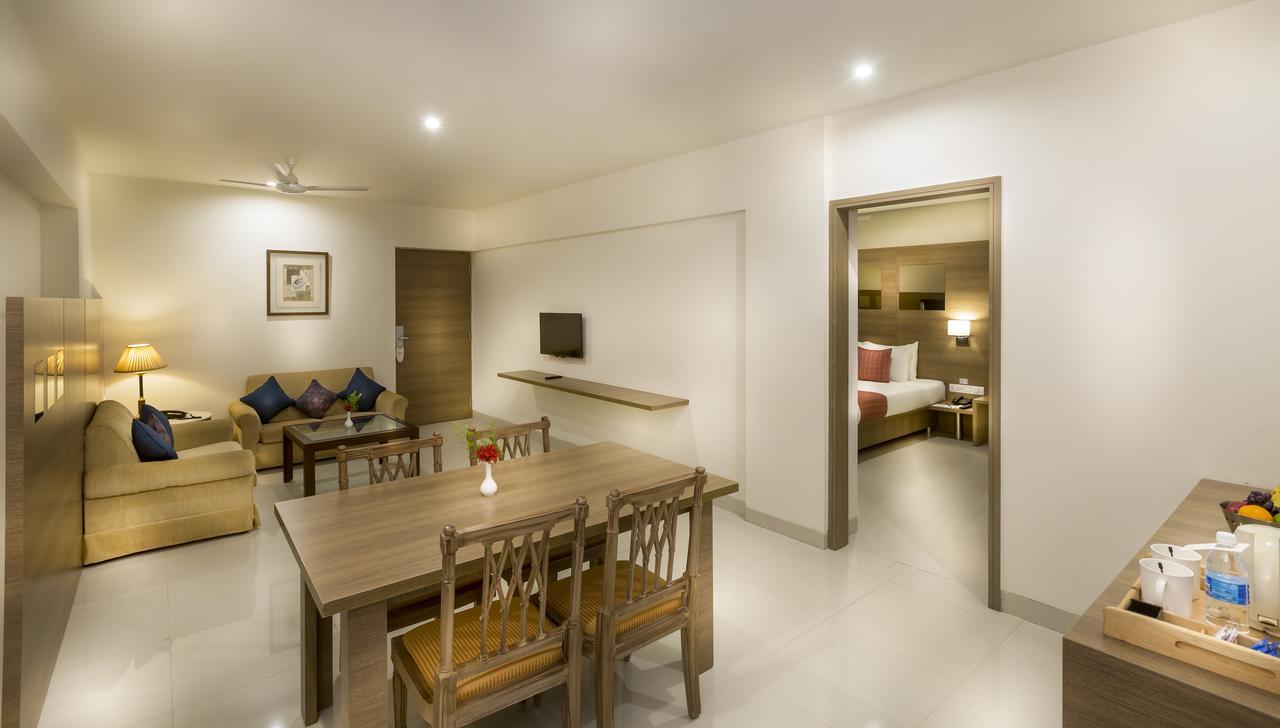 Regency Tiruttani By Grt Hotels Thiruttani Exterior foto